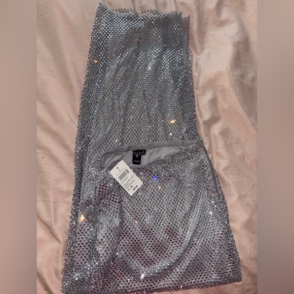 Windsor Cue The Sparkle Rhinestone Fishnet Maxi Skirt Brand New with Tags- Small - Picture 8 of 9